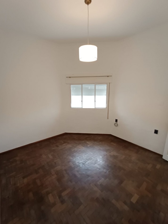 9 de Julio 4700 Casa en alquiler en Barrio Fomento