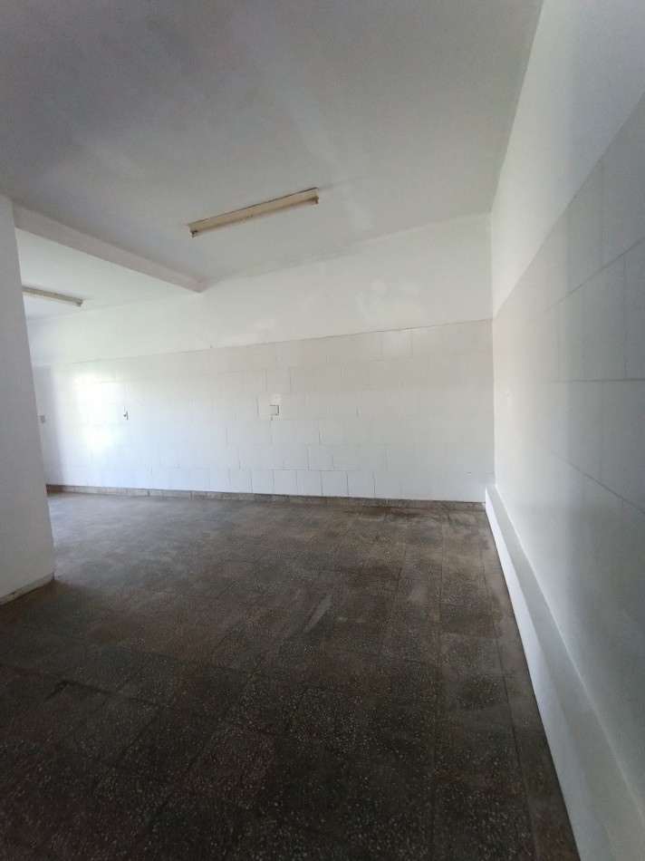 Juan del Campillo 3100 Interno amplio en alquiler con patio verde