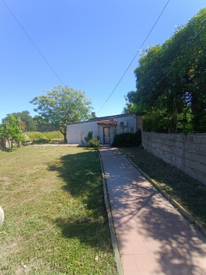 Llerena 2700 Propiedad de grandes dimensiones a la venta